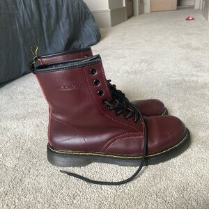 Dr Marten’s Boots Men’s Size 9 - 1460 Cherry Red Leather Lace Up Ankle